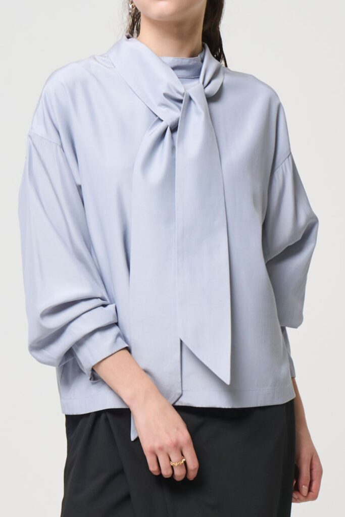 Ribbon Blouse - Shiny Blue - seven dot (01)